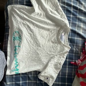 Cropped Champion Tee